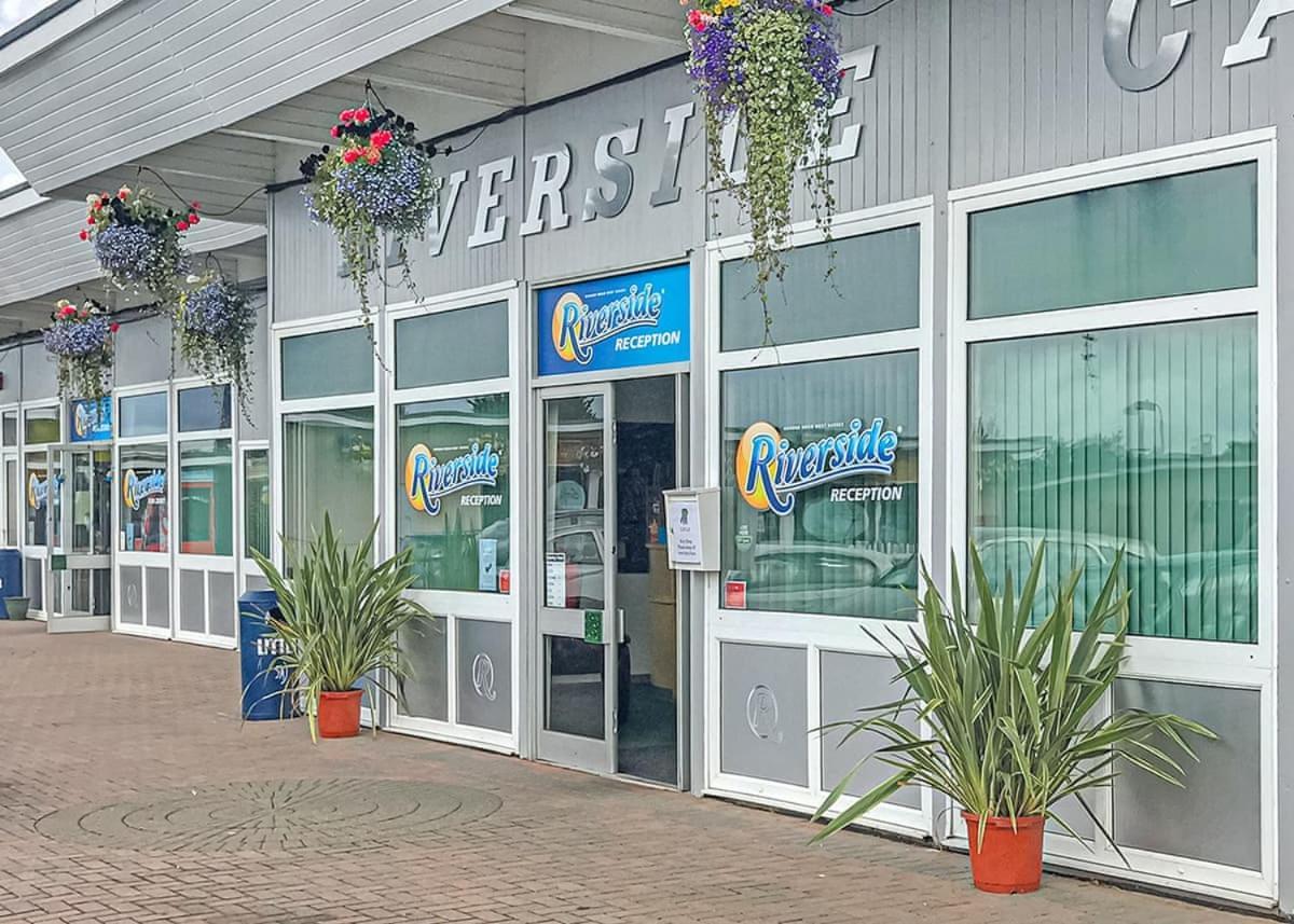 Riverside Caravan Holiday Park Bognor Regis Exterior foto